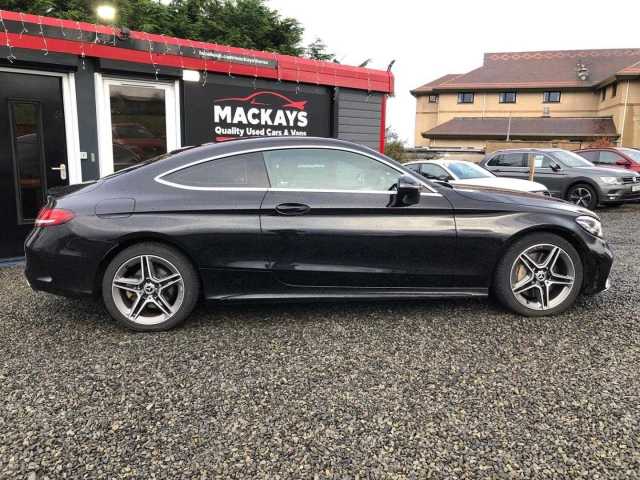 2018 Mercedes-Benz C Class 2.0 300 Amg Line Auto