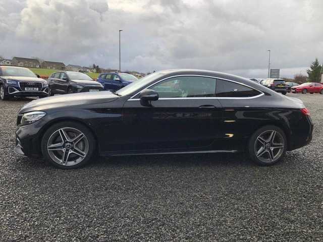 2018 Mercedes-Benz C Class 2.0 300 Amg Line Auto