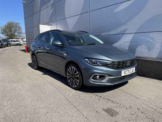 Fiat Tipo 1.0 Life Estate Petrol Green