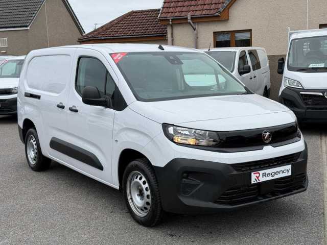 Vauxhall Combo Cargo 1.5 Turbo D 100ps Prime H1 Van Van - LWB Diesel Kaolin White
